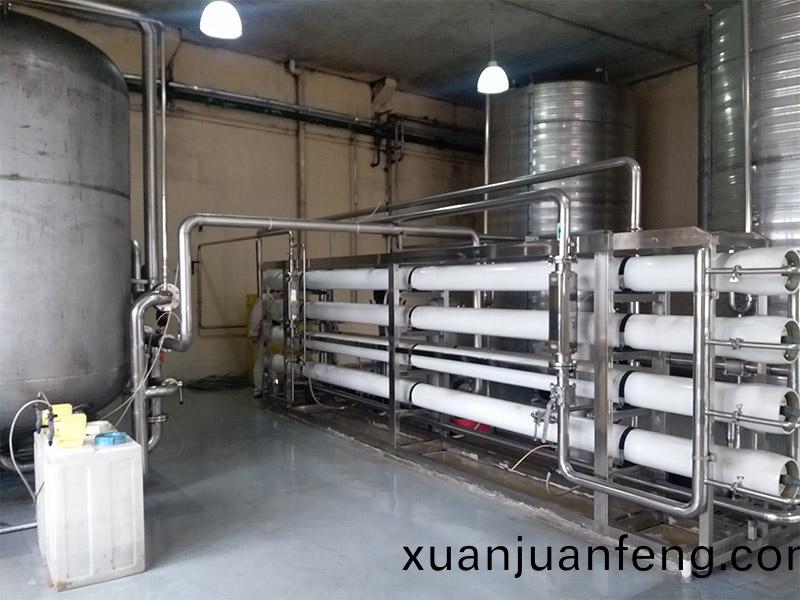 廣東某(mou)某(mou)酒廠(chang)30m3ph純水(shui)係(xi)統