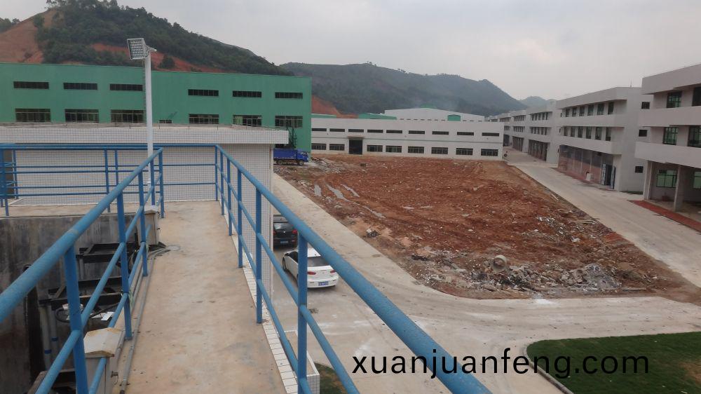 清(qing)遠(yuan)某某垃(la)圾場