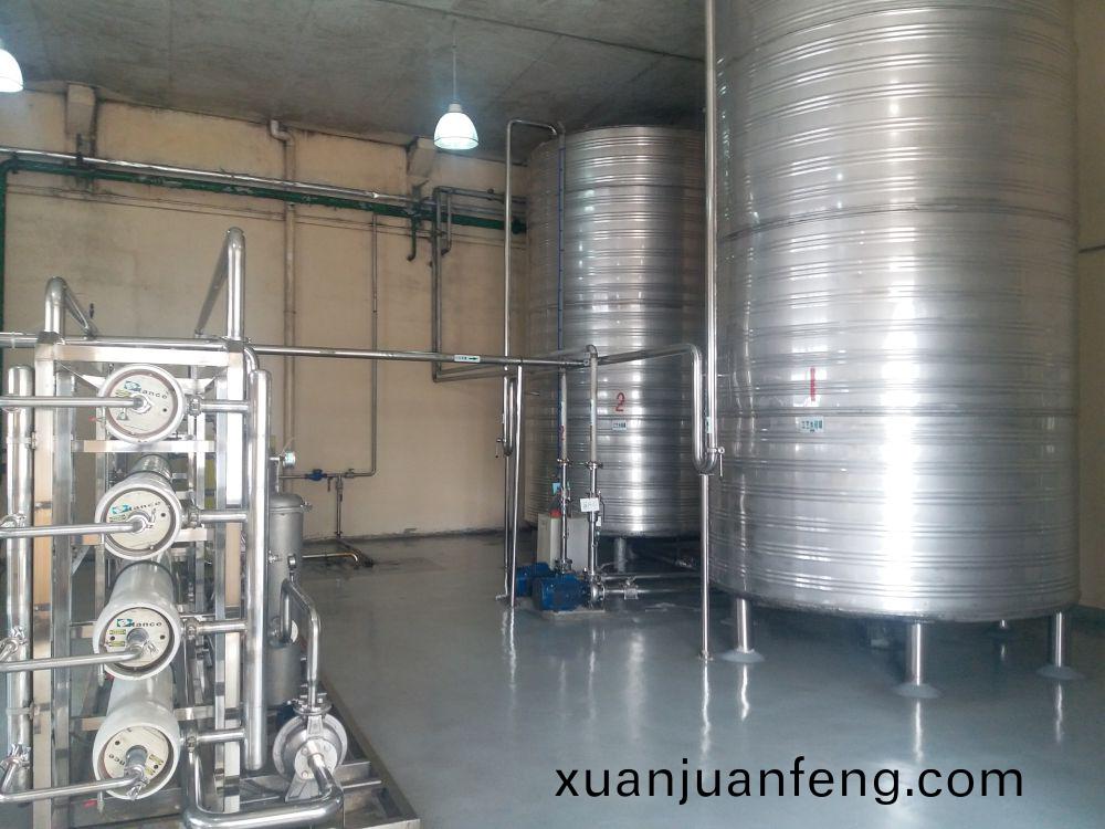 廣東(dong)某(mou)某酒廠30m3ph純水(shui)係(xi)統