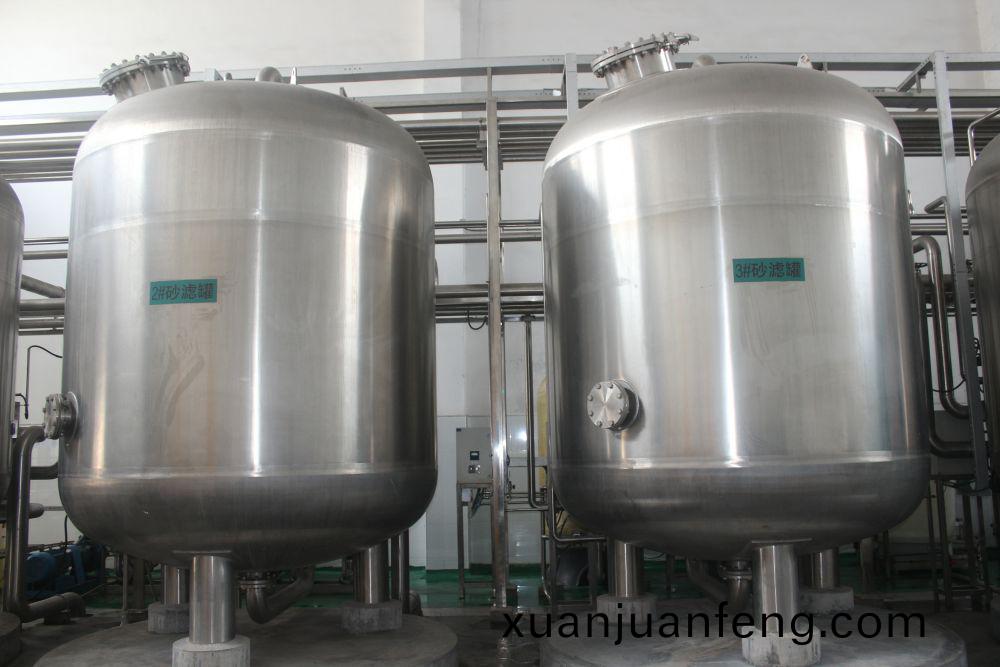 廣州(zhou)某某啤酒(jiu)100噸(dun)過濾(lv)輭化(hua)水工(gong)程(cheng)