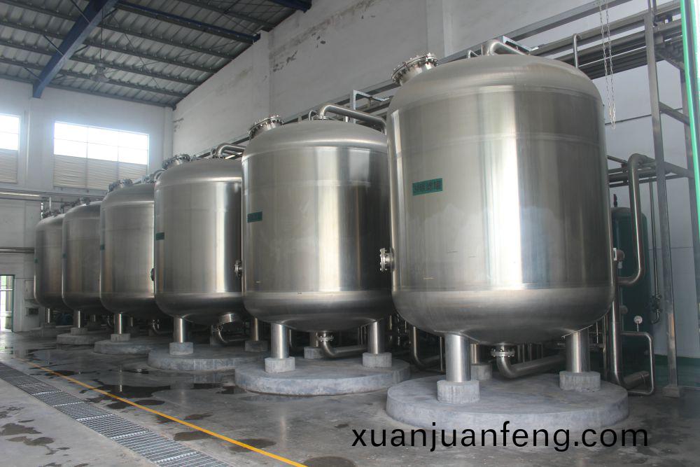 廣(guang)州(zhou)某某(mou)啤(pi)酒100噸過(guo)濾(lv)輭化水(shui)工(gong)程