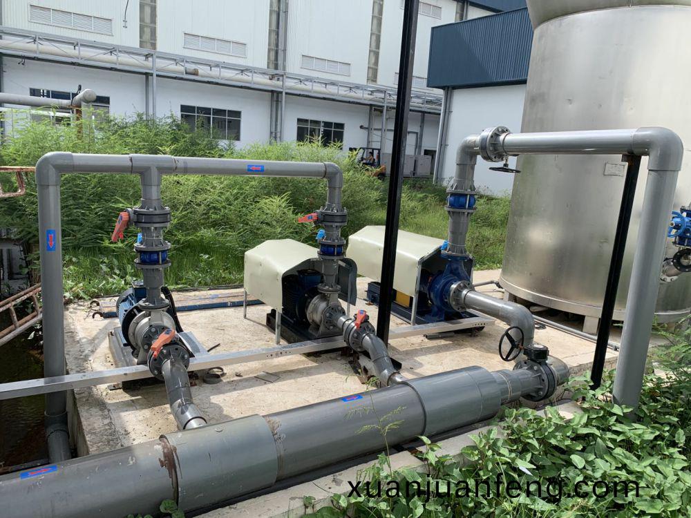 越南某(mou)某(mou)60噸輭(ruan)化水(shui)工(gong)程(cheng)